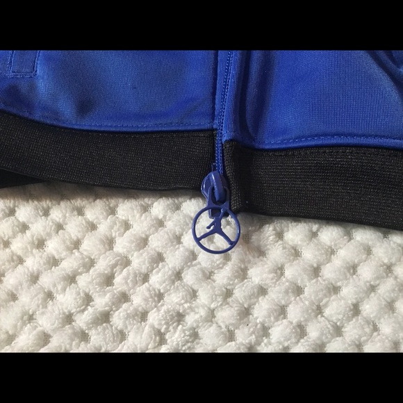 Jordan light weight track jacket 6-9 Month NWOT - Picture 4 of 5